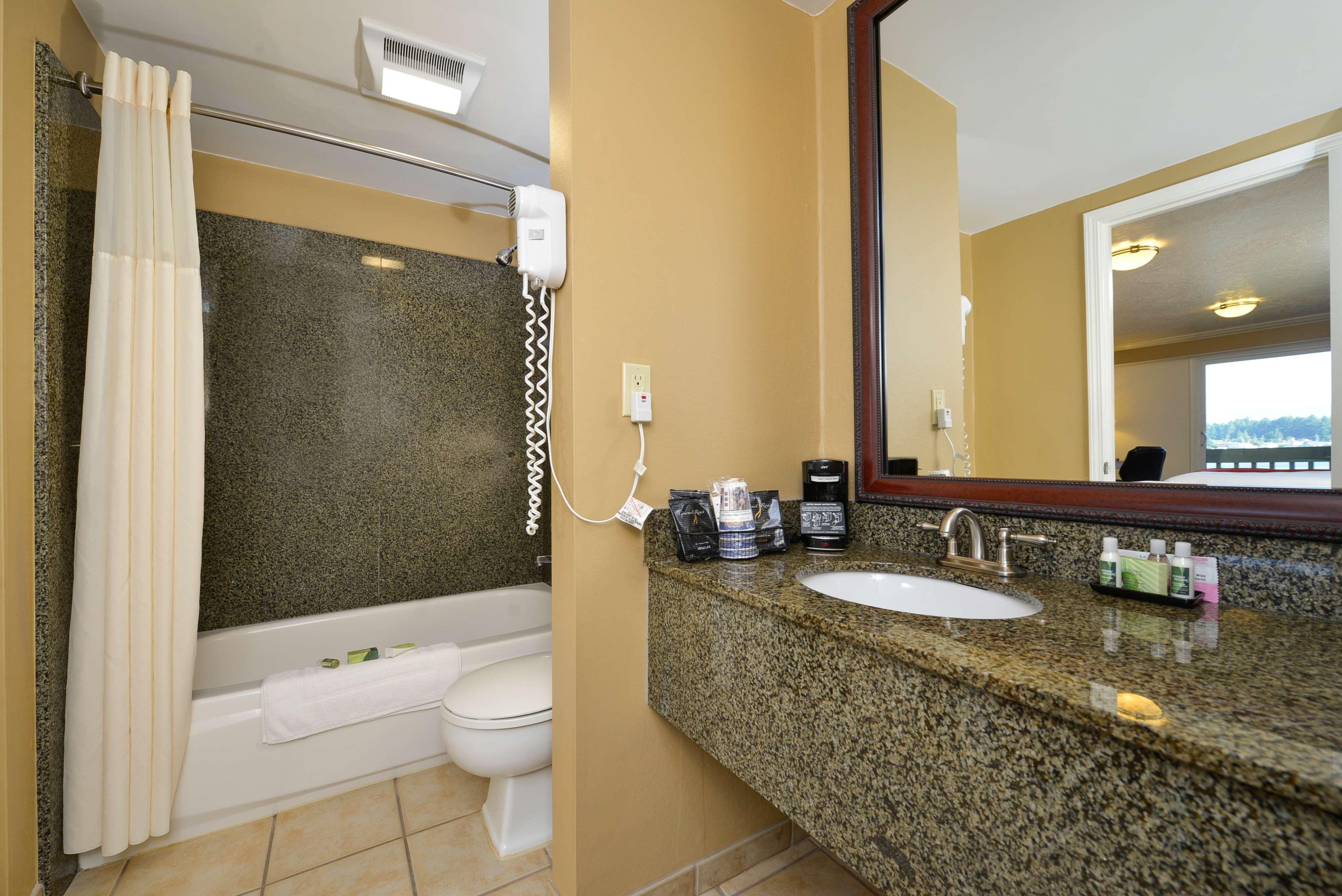 Best Western Pier Point Inn Florence Bagian luar foto