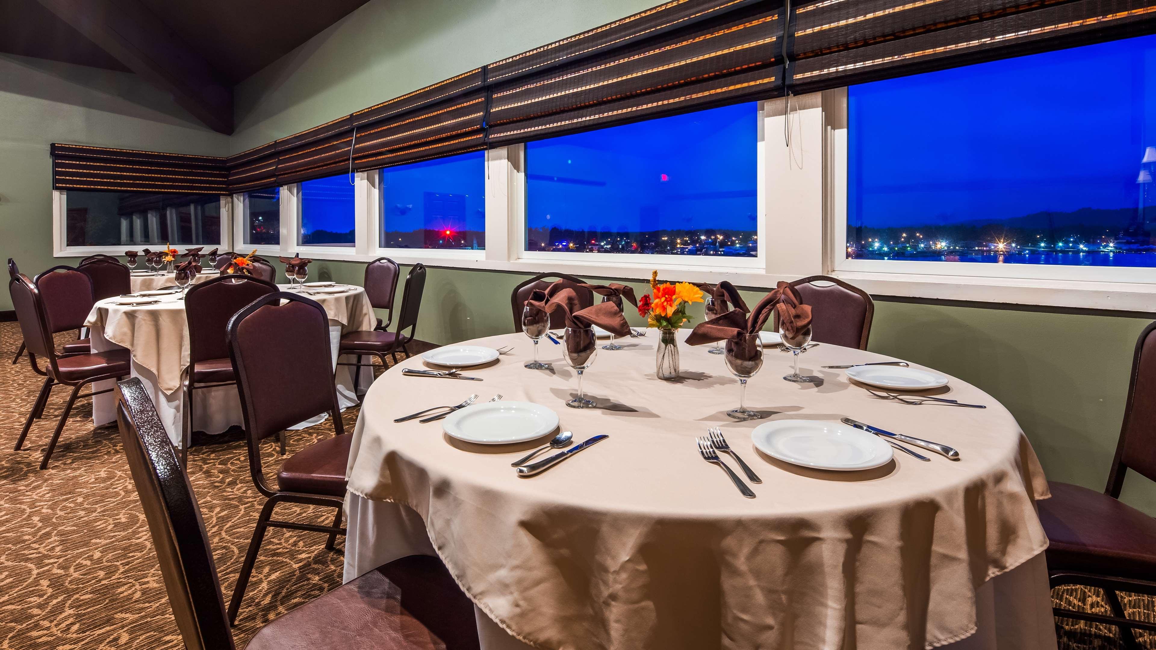 Best Western Pier Point Inn Florence Bagian luar foto